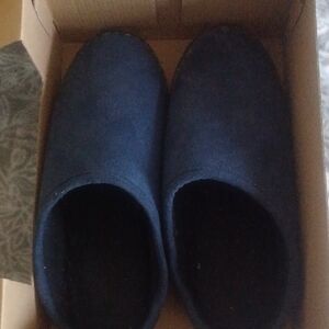 Pendleton Men's Dark Blue Slip-On Loafers